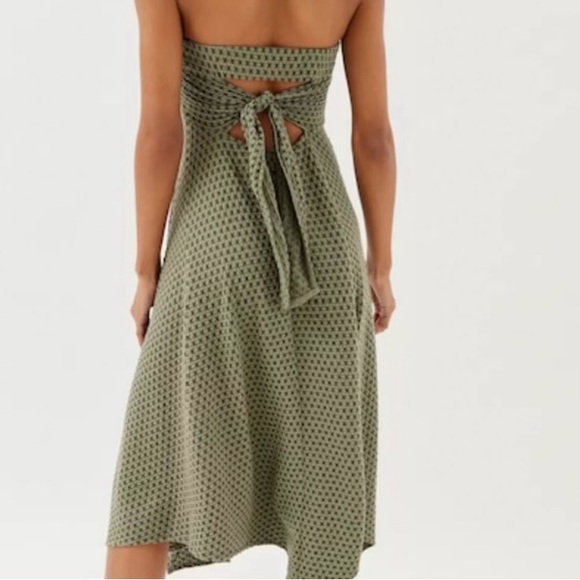 Urban Outfitters Strapless Dress - Picture 3 of 7